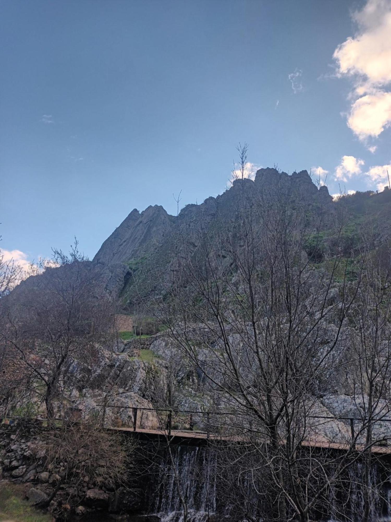 Casinha Garcia Villa Penha Garcia Eksteriør billede